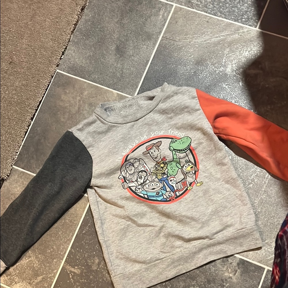Gray and Orange Graphic Sweatshirt